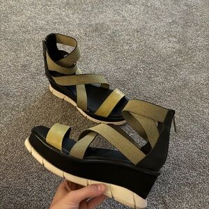 Sorel Black and Green Platform Sandals